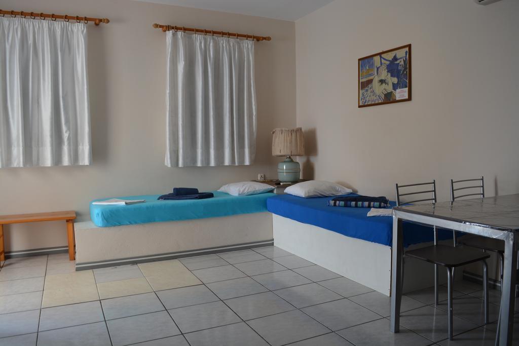 Iro Apartments Paralia Agias Foteinis Eksteriør bilde