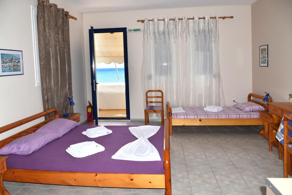 Iro Apartments Paralia Agias Foteinis Eksteriør bilde